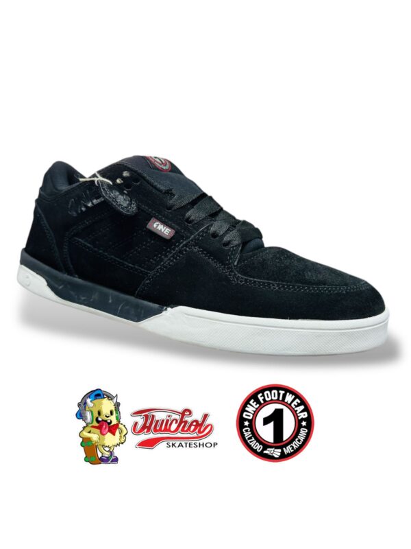 TENIS ONE FOTWEAR 411 LOW CLASSIC